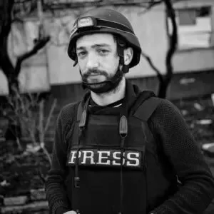 Portrait du photographe Pierre Yves Baillet